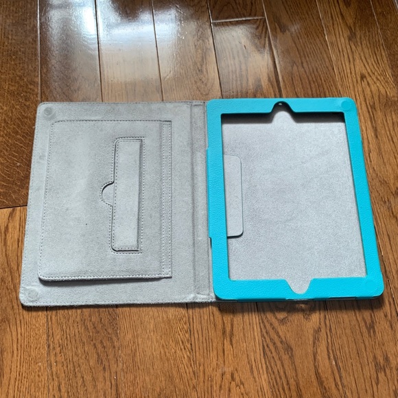 Leather Brookstone iPad case for iPad 1/2/3/4 - Picture 2 of 5